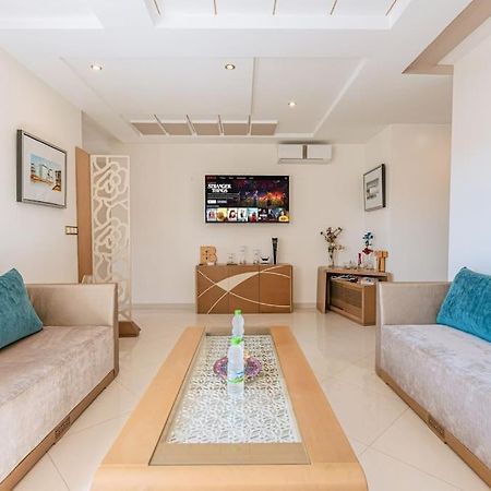 Central 2-Bedrooms Near Beach & Dining Танжер Екстер'єр фото
