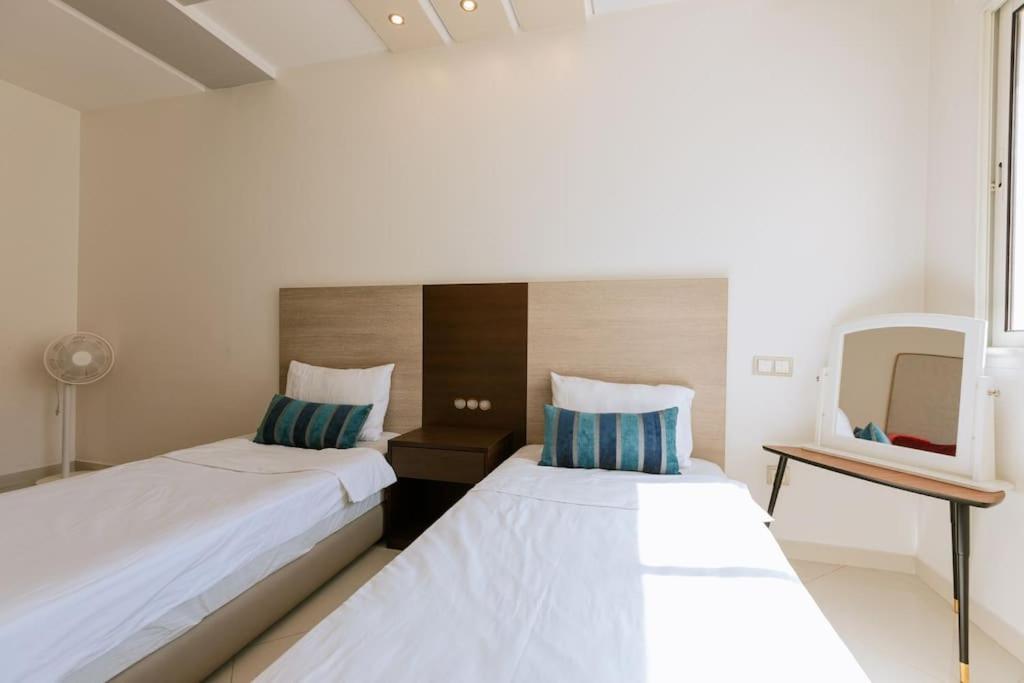 Central 2-Bedrooms Near Beach & Dining Танжер Екстер'єр фото