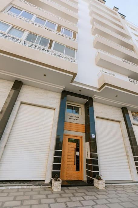 Central 2-Bedrooms Near Beach & Dining Танжер Екстер'єр фото